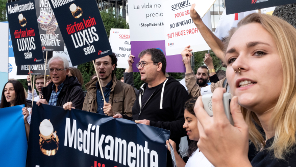 Protest für bezahlbare Medikamente