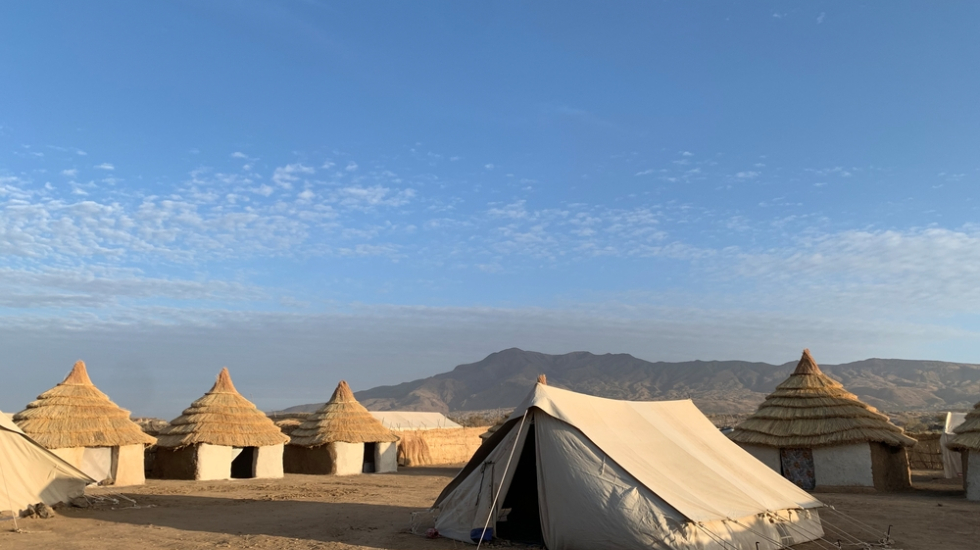 Die Klinik in Jebel Marra, bestehend aus mehreren Zelten und Hütten.